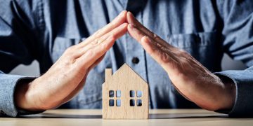 Come Scegliere l’Agenzia Immobiliare Giusta per Vendere Casa